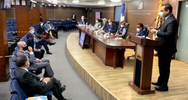 JCE presenta estatus organización Elecciones del 5 de julio a observadores