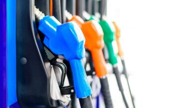 MICM: paso del huracán Laura alteró precio de los combustibles; algunos aumentan