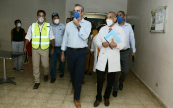 En su visita a SPM Abinader deplora condiciones del Hospital Regional Dr. Antonio Musa