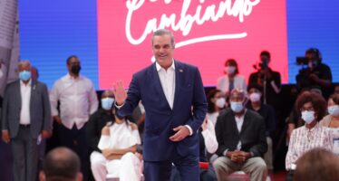 Al cumplir 90 días presidente informa: “Gobierno invierte RD$ 2,600 millones para combatir la pandemia”