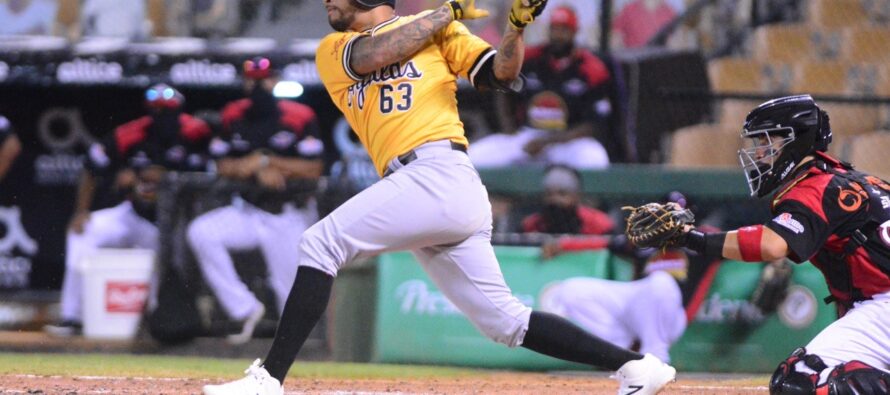 Leones vencen a las Águilas Cibaeñas 4-3 en un partido cerrado