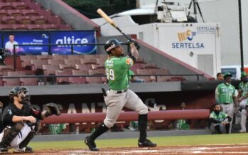 Las Estrellas Orientales blanquean 5-0 a los Gigantes del Cibao