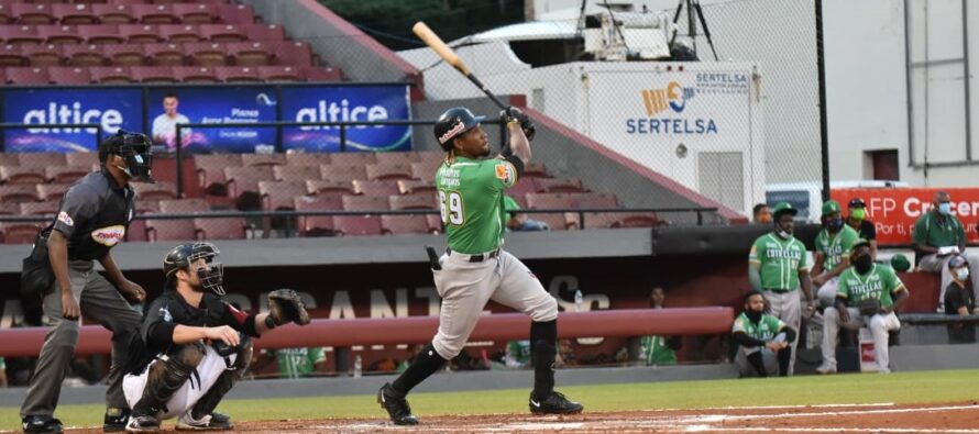 Las Estrellas Orientales blanquean 5-0 a los Gigantes del Cibao