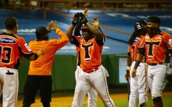 Toros truenan en el Corral con paliza a las Águilas