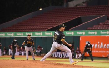 Águilas siguen vivas; derrotan Gigantes en quinto partido de la Serie Final