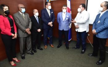 SNS crea comisión de vigilancia para reducir mortalidad materna