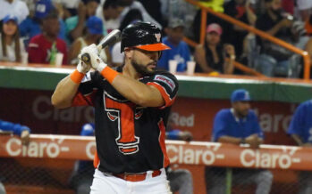 Toros anuncian rotación y regreso del receptor Fernando Flores