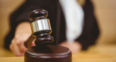 Tribunal de San Pedro de Macorís dicta ocho años de prisión por robo en un colmado