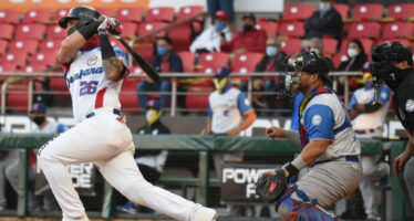 Águilas dejan en el terreno a Caimanes de Barranquilla; terminan ronda de clasificación con 5-0