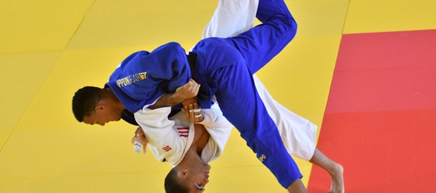 Selección de judo participa en clasificatorio olímpico en México