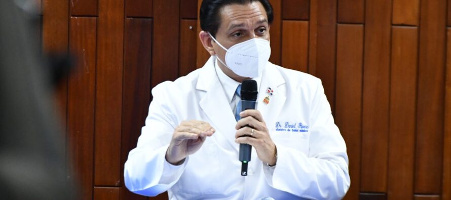 Ministro de Salud advierte a la población no dejarse engañar con la venta ilegal de sangre