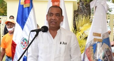 Dan inicio al Plan “Obras Públicas con la Gente” en Monte Plata