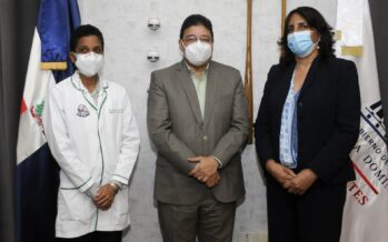 Ministerio de Deportes se une a lucha contra el Cáncer de Mama