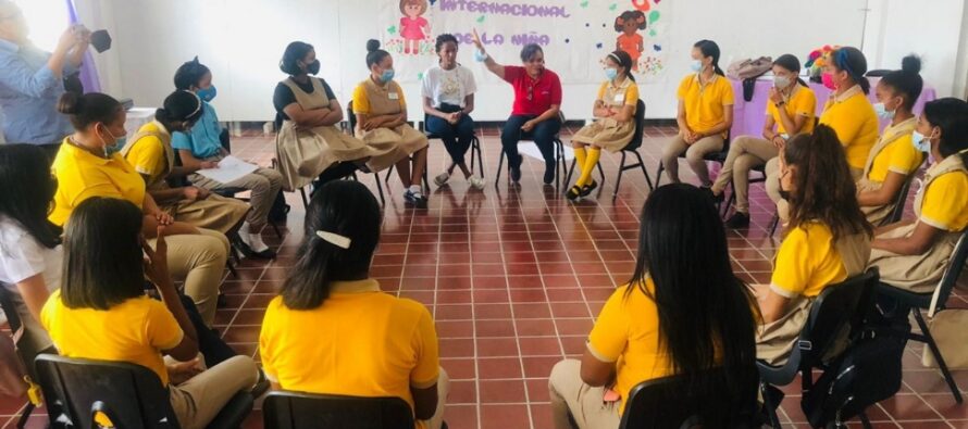 Educación realiza talleres con niñas para fortalecer el liderazgo femenino