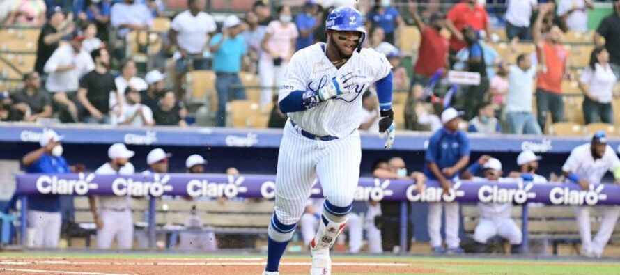 Licey vence a los Gigantes; Carrasco y Knizner impulsan 2