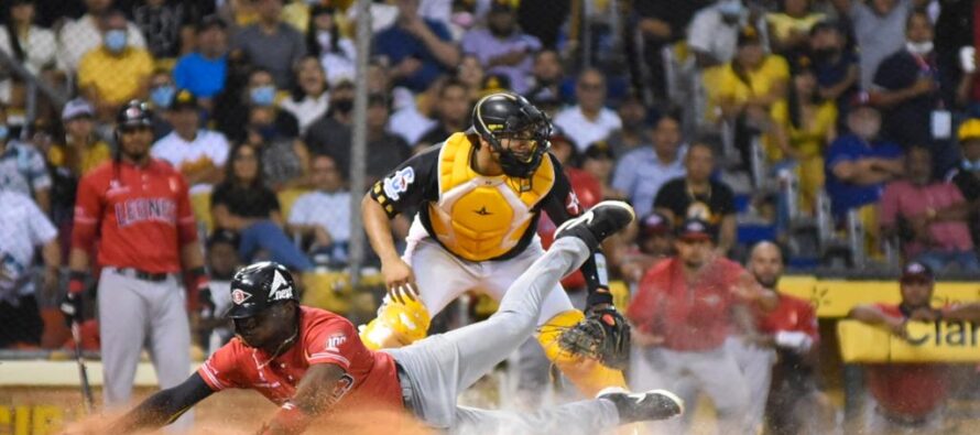 Leones vencen a las Águilas 5-2 iniciando la segunda parte de la ronda regular