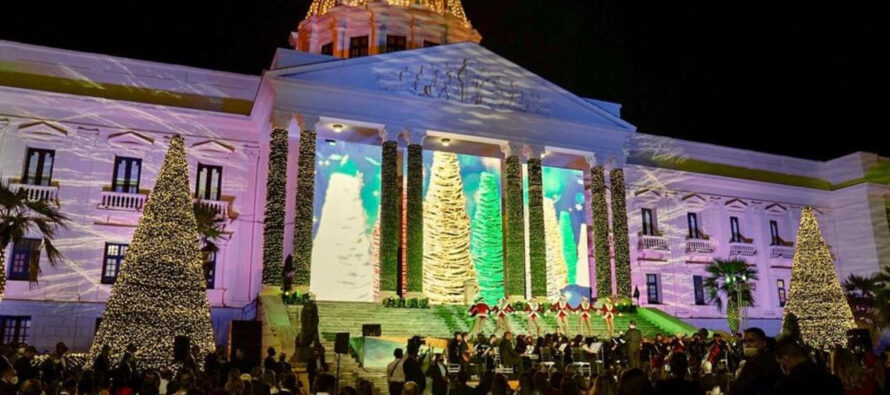 Llegó la Navidad al Palacio Nacional