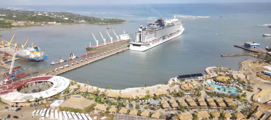 Inauguran terminal de cruceros Taíno Bay en Puerto Plata