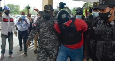 Aplazan para el jueves coerción a Alexis Villalona por agresión a una mujer en Baní