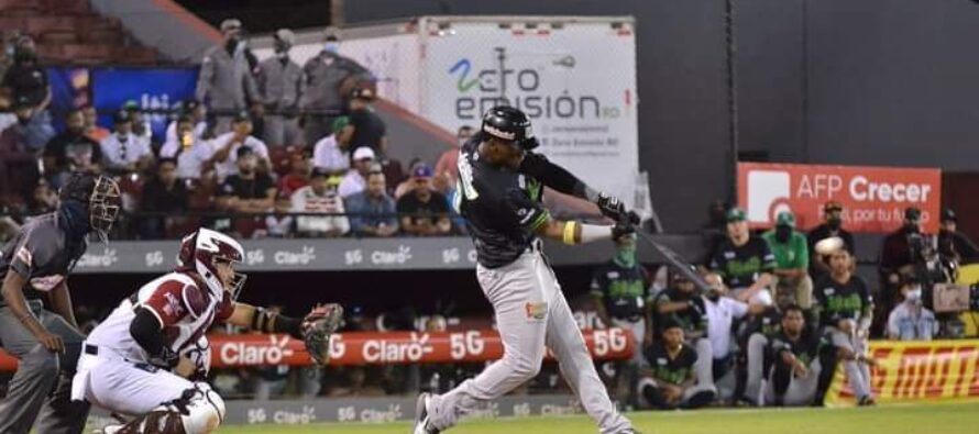 Estrellas empatan en primero con Gigantes; Lake y Navarro lideran el 6to triunfo al hilo