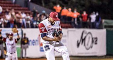 Gigantes derrotan a las Águilas 8 carreras por 7