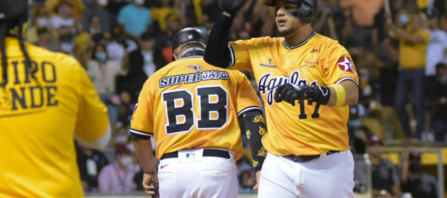 Águilas derrotan a los Gigantes con cuadrangular de Juan Lagares