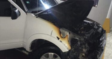 Autoridades informan fallo eléctrico provocó incendio de yipeta de una fiscal de Hato Mayor