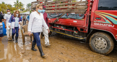 Plan Social lleva operativo de emergencia y evalúa daños en zonas afectadas por inundaciones