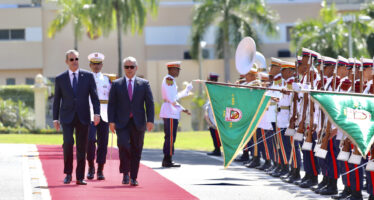 Presidente Abinader recibe a su homólogo de Colombia, Iván Duque, e inician agenda de trabajo