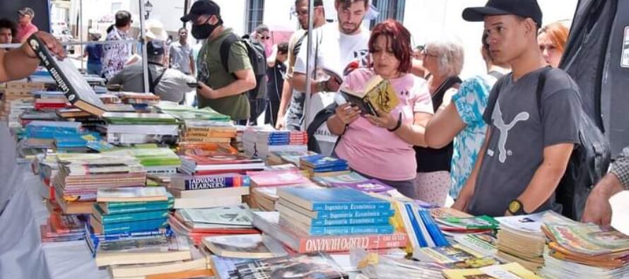 La Feria Internacional del Libro Santo Domingo 2022 presente en la Ciudad Colonial hasta el 02 de mayo