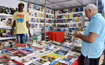 Feria del Libro con un jueves cargado de eventos culturales