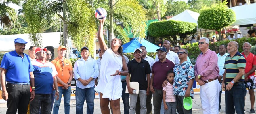 Inauguran voleibol playero Hato Mayor/Vicentillo en su versión 2022