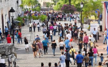 Los asistentes a la Feria del Libro tendrán parqueo disponible en Bellas Artes y la Plaza de la Cultura