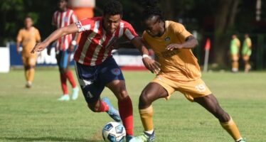 Delfines del Este empatan 1-1 con O&M en fútbol de Primera División