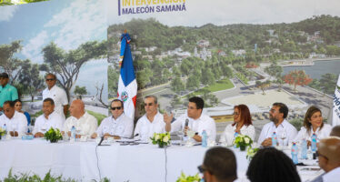 Presentan “Proyecto Malecón” en Samaná