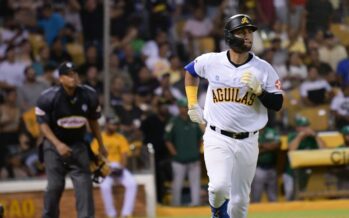 Águilas se imponen a las Estrellas 11 – 8 en fiesta de palos