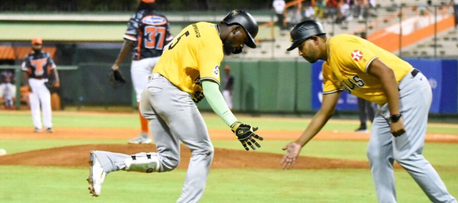 Las Águilas blanquean a los Toros a domicilio