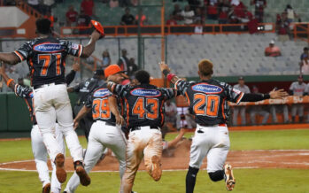 Con hit de Santana los Toros dejan al Escogido en el terreno