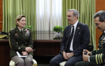 Presidente Abinader se reúne con comandante del Comando Sur EE.UU. general Laura Jane Richardson