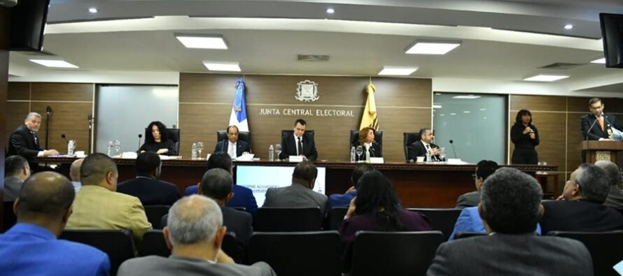 JCE presenta calendario electoral procesos electorales de 2024