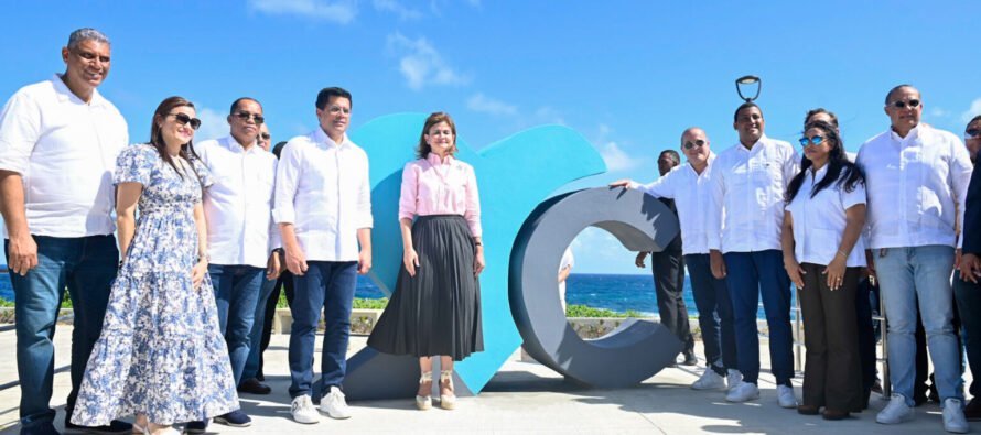 Turismo inaugura malecón de Cabrera con un costo superior a los RD$73 millones