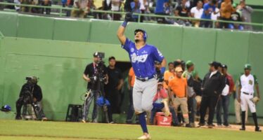 Licey vence a Estrellas; Ramón Hernández decide con jonrón en el noveno