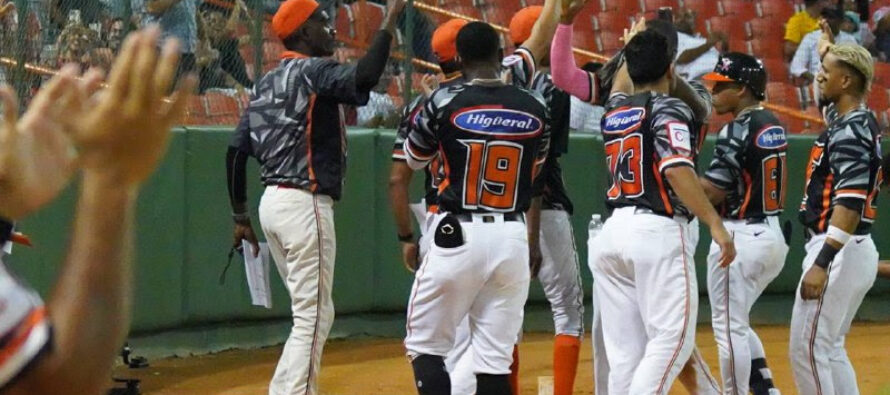 Toros superan a las Águilas y empatan en 4º lugar