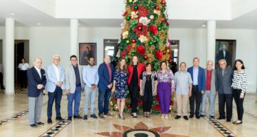 Ministra de Cultura anuncia gran celebración de ‘Noches de Navidad’ en la Plaza de la Cultura