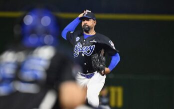 Licey clasifica a los playoffs, barre doble cartelera a los Leones