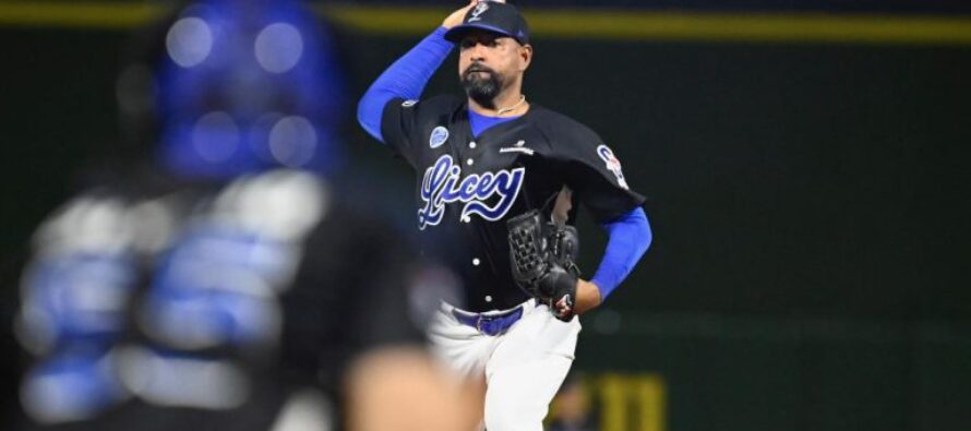 Licey clasifica a los playoffs, barre doble cartelera a los Leones