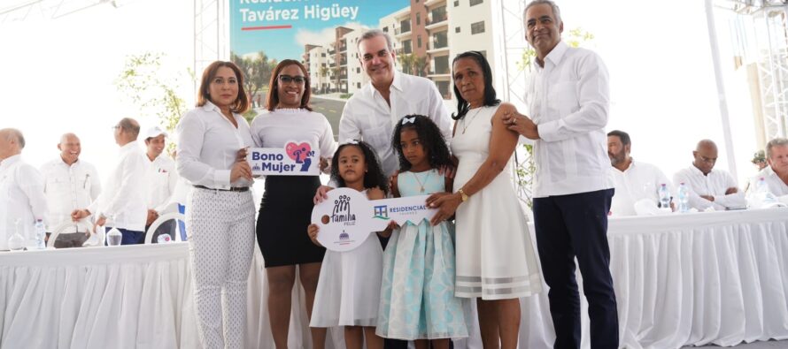 Entregan 96 apartamentos del Plan Nacional de Viviendas Familia Feliz en Higüey