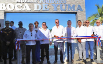 Gobierno inaugura muelle turístico y de pescadores Boca de Yuma