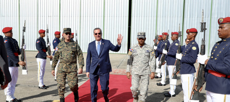 Presidente Luis Abinader viaja este lunes a Argentina