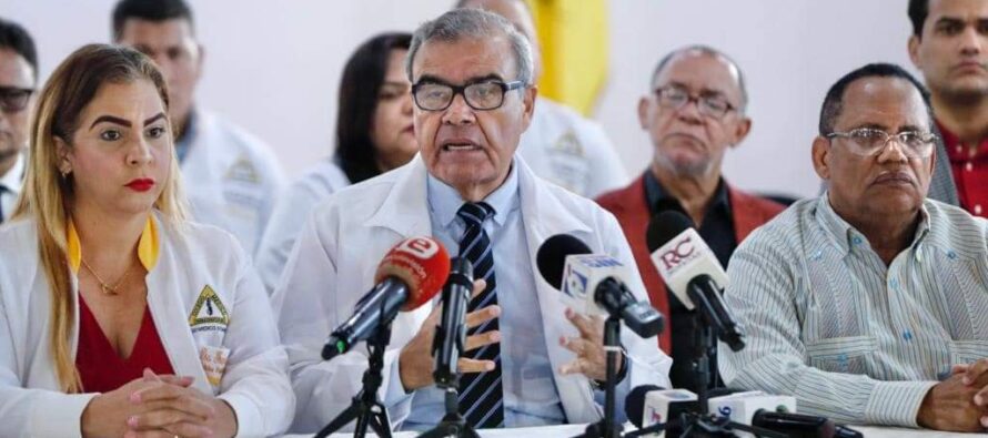 Colegio Médico y las sociedades médicas suspenden servicios de Primera ARS